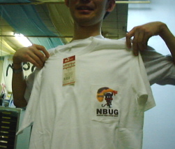 Tシャツはこんなかんじ